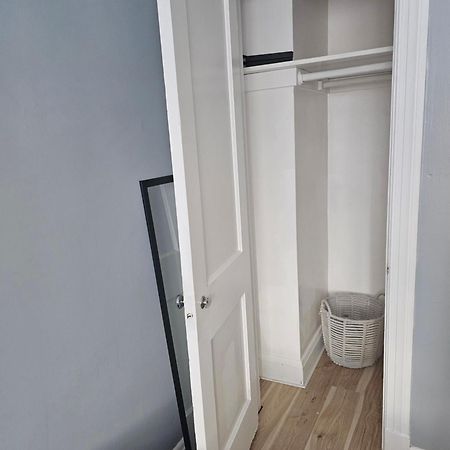 Small Cozy Room, Shared Bathroom Baltimore Kültér fotó