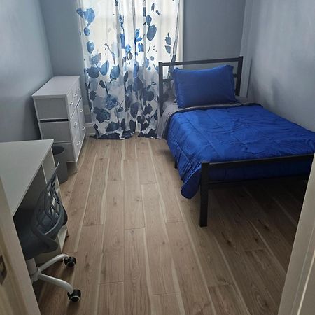 Small Cozy Room, Shared Bathroom Baltimore Kültér fotó