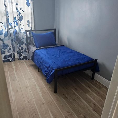 Small Cozy Room, Shared Bathroom Baltimore Kültér fotó